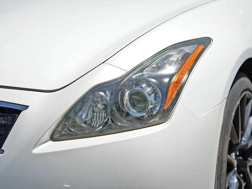 Majestic White 2015 INFINITI Q60 S Limited