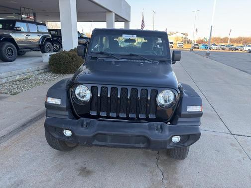 2023 Jeep Wrangler Sport