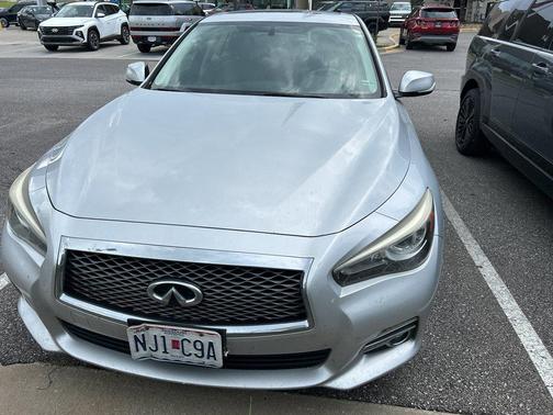 Liquid Platinum 2015 INFINITI Q50 Premium