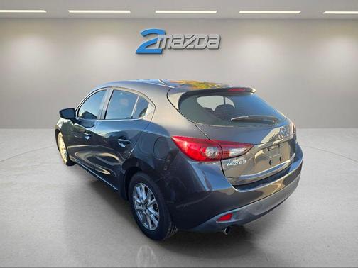 2016 Mazda Mazda3 i Sport