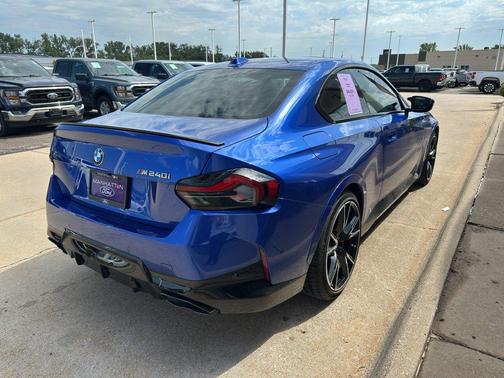Portimao Blue Metallic 2024 BMW M240 i xDrive