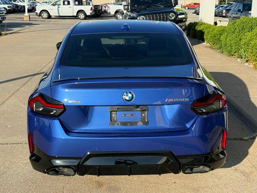 Portimao Blue Metallic 2024 BMW M240 i xDrive