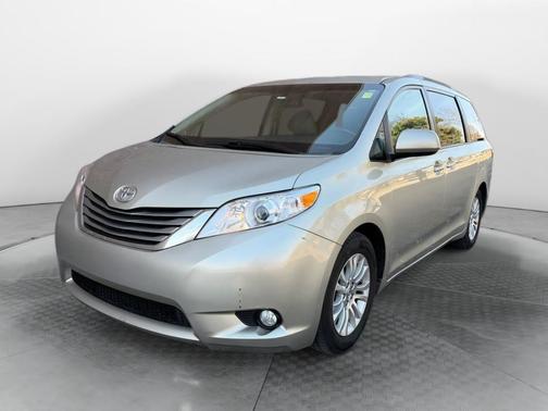 2015 Toyota Sienna XLE Premium
