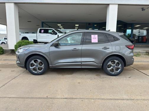 CARBONIZED GRAY METALLIC 2024 Ford Escape ST-Line