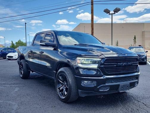 Diamond Black Crystal Pearl 2020 RAM 1500 Rebel