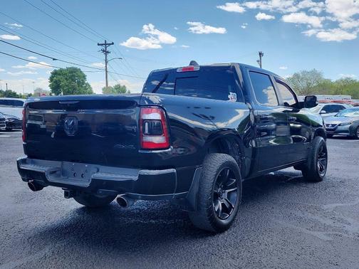 Diamond Black Crystal Pearl 2020 RAM 1500 Rebel