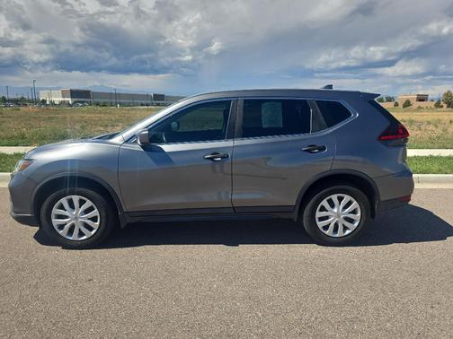 2020 Nissan Rogue S