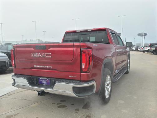 2019 GMC Sierra 1500 SLT