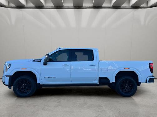 2024 GMC Sierra 2500 AT4