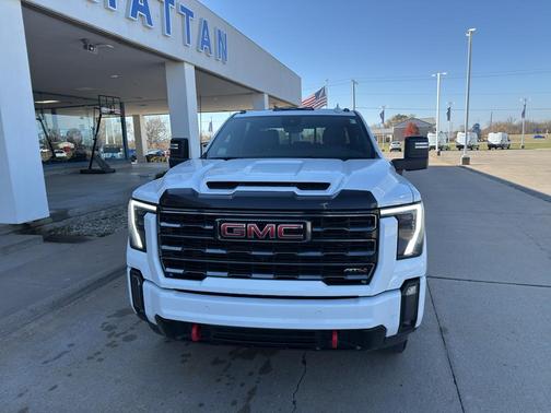 2024 GMC Sierra 2500 AT4
