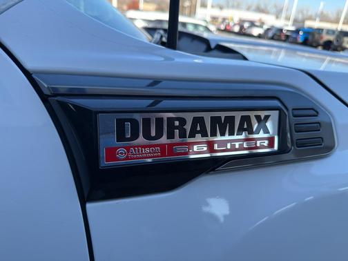 2024 GMC Sierra 2500 AT4