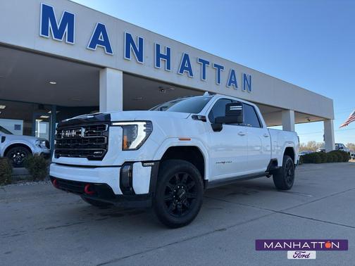 2024 GMC Sierra 2500 AT4