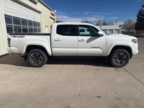 2022 Toyota Tacoma TRD Sport