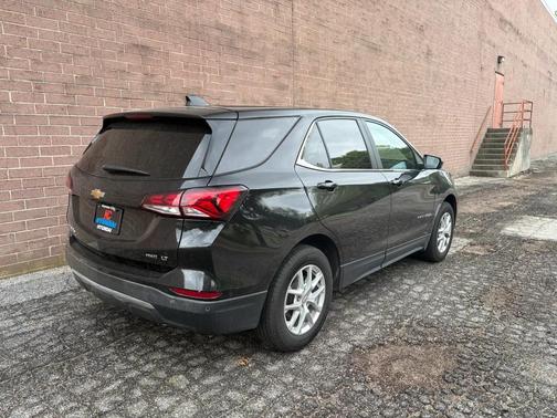 Mosaic Black Metallic 2024 Chevrolet Equinox 1LT