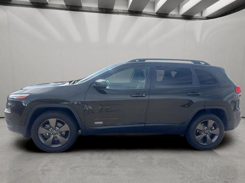 Recon Green Clearcoat 2017 Jeep Cherokee 75th Anniversary Edition 4x4