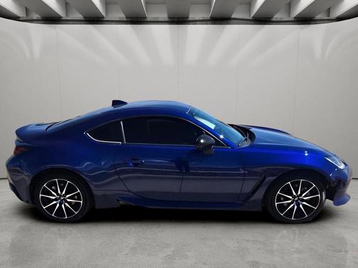 Trueno Blue 2024 Toyota GR86 Base