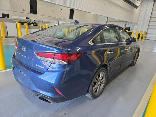 2018 Hyundai SONATA SEL