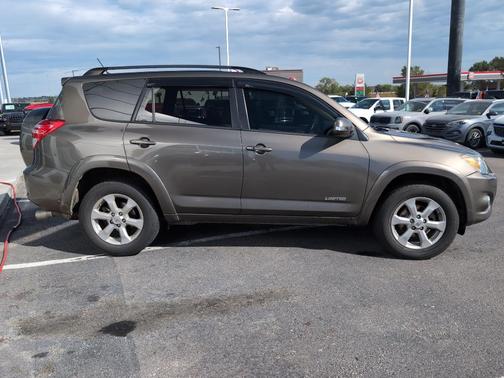 2010 Toyota RAV4 Limited