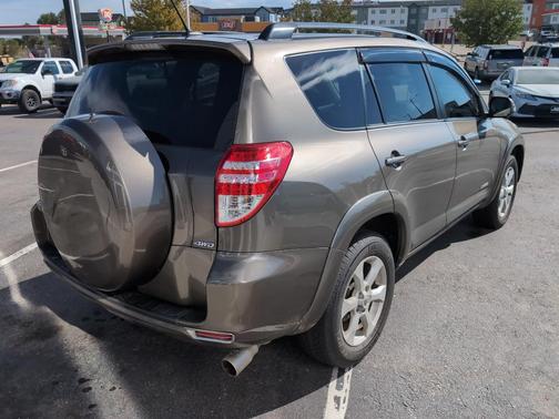 2010 Toyota RAV4 Limited