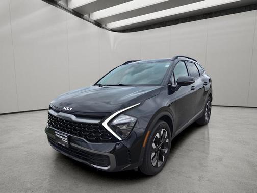 Fusion Black 2023 Kia Sportage Plug-In Hybrid X-Line
