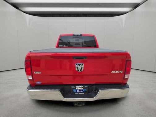 Flame Red Clearcoat 2018 RAM 2500 SLT Crew Cab 4x4 6'4' Box