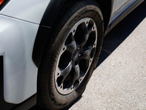 Crystal White Pearl 2021 Subaru Crosstrek Premium