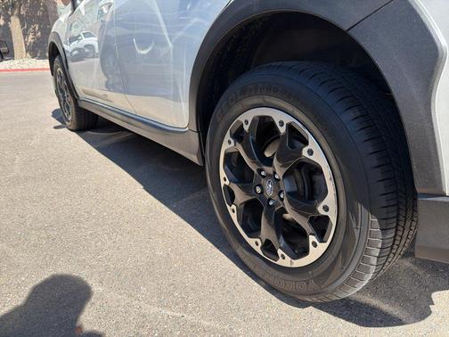 Crystal White Pearl 2021 Subaru Crosstrek Premium