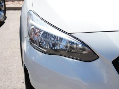 Crystal White Pearl 2021 Subaru Crosstrek Premium