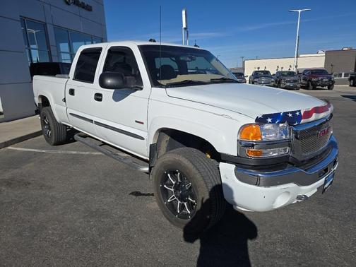 2004 GMC Sierra 2500 SLT H/D Crew Cab