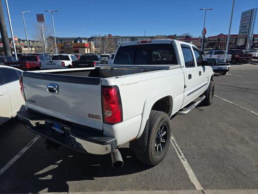 2004 GMC Sierra 2500 SLT H/D Crew Cab