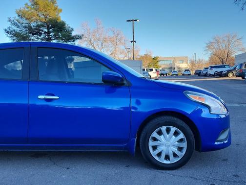 2016 Nissan Versa 1.6 SV