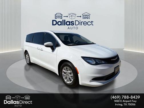 Bright White Clearcoat 2023 Chrysler Voyager LX