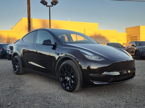 2023 Tesla Model Y Long Range Dual Motor All-Wheel Drive