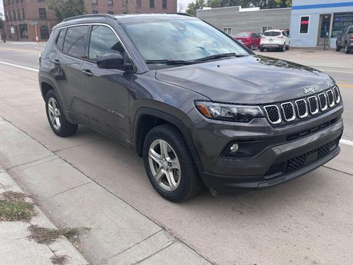 2024 Jeep Compass Latitude