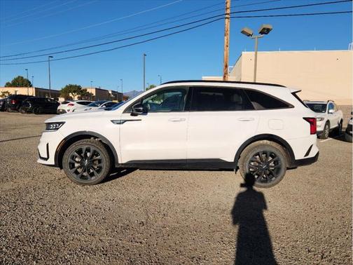 2022 Kia Sorento SX