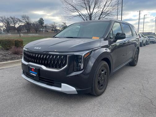 2025 Kia Carnival LX