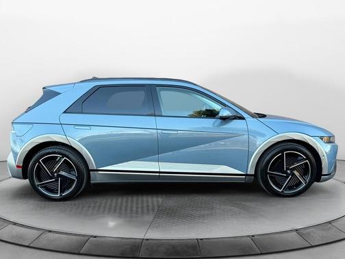 2025 Hyundai IONIQ 5 Limited