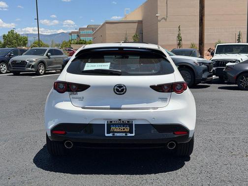 Snowflake White Pearl Mica 2026 Mazda Mazda3 2.5 Turbo AWD