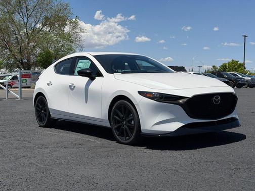 Snowflake White Pearl Mica 2026 Mazda Mazda3 2.5 Turbo AWD