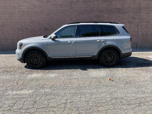 Wolf Gray 2023 Kia Telluride SX X-Line