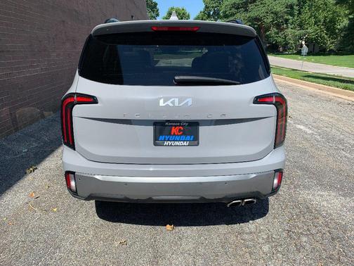 Wolf Gray 2023 Kia Telluride SX X-Line