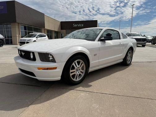 2006 Ford Mustang GT Premium