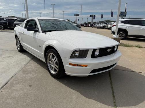 2006 Ford Mustang GT Premium