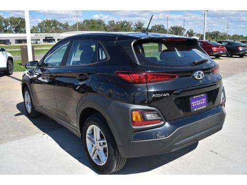 2021 Hyundai KONA SE