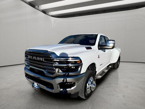 2025 RAM 3500 Laramie Crew Cab 4x4 8' Box