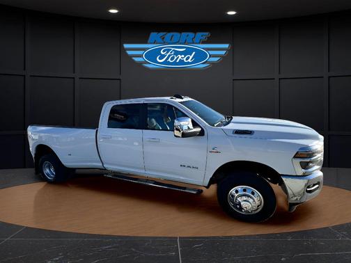 2025 RAM 3500 Laramie Crew Cab 4x4 8' Box