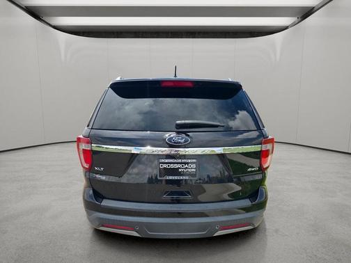 AGATE BLACK 2019 Ford Explorer XLT