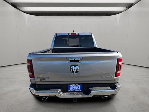 Billet Silver Metallic Clearcoat 2022 RAM 1500 Laramie