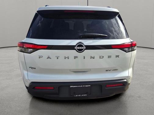 2024 Nissan Pathfinder SV 4WD