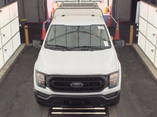 OXFORD WHITE 2023 Ford F-150 XL